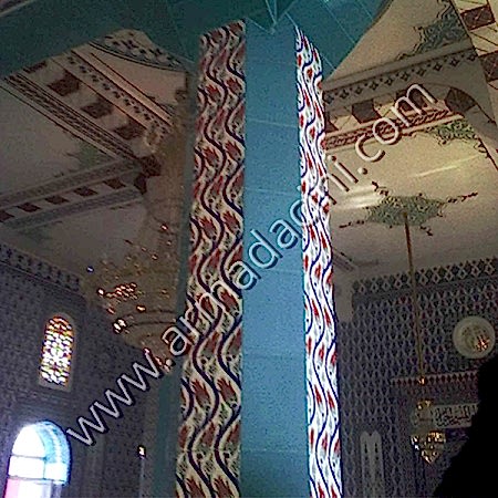 Köşeli kolon Çini Kaplaması Örnekleri