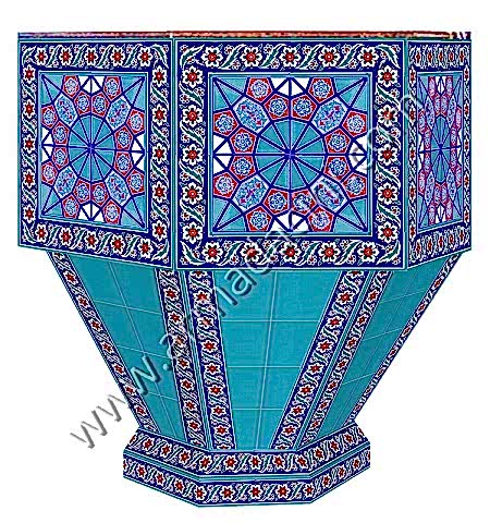 Cephede Köşeli Çini Kürsü Çalışması